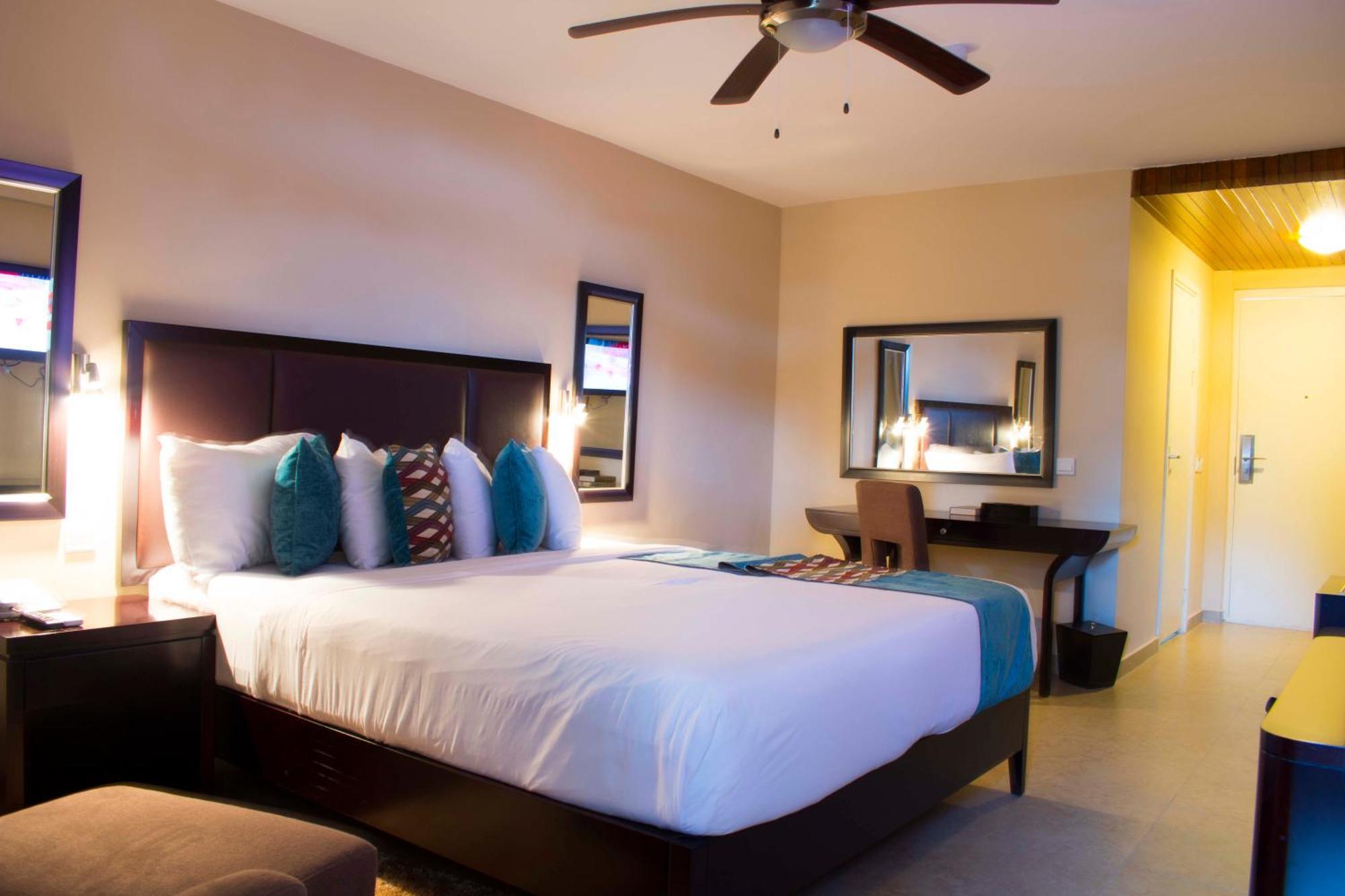Best Western Plus Accra Beach Hotel Teshie Esterno foto