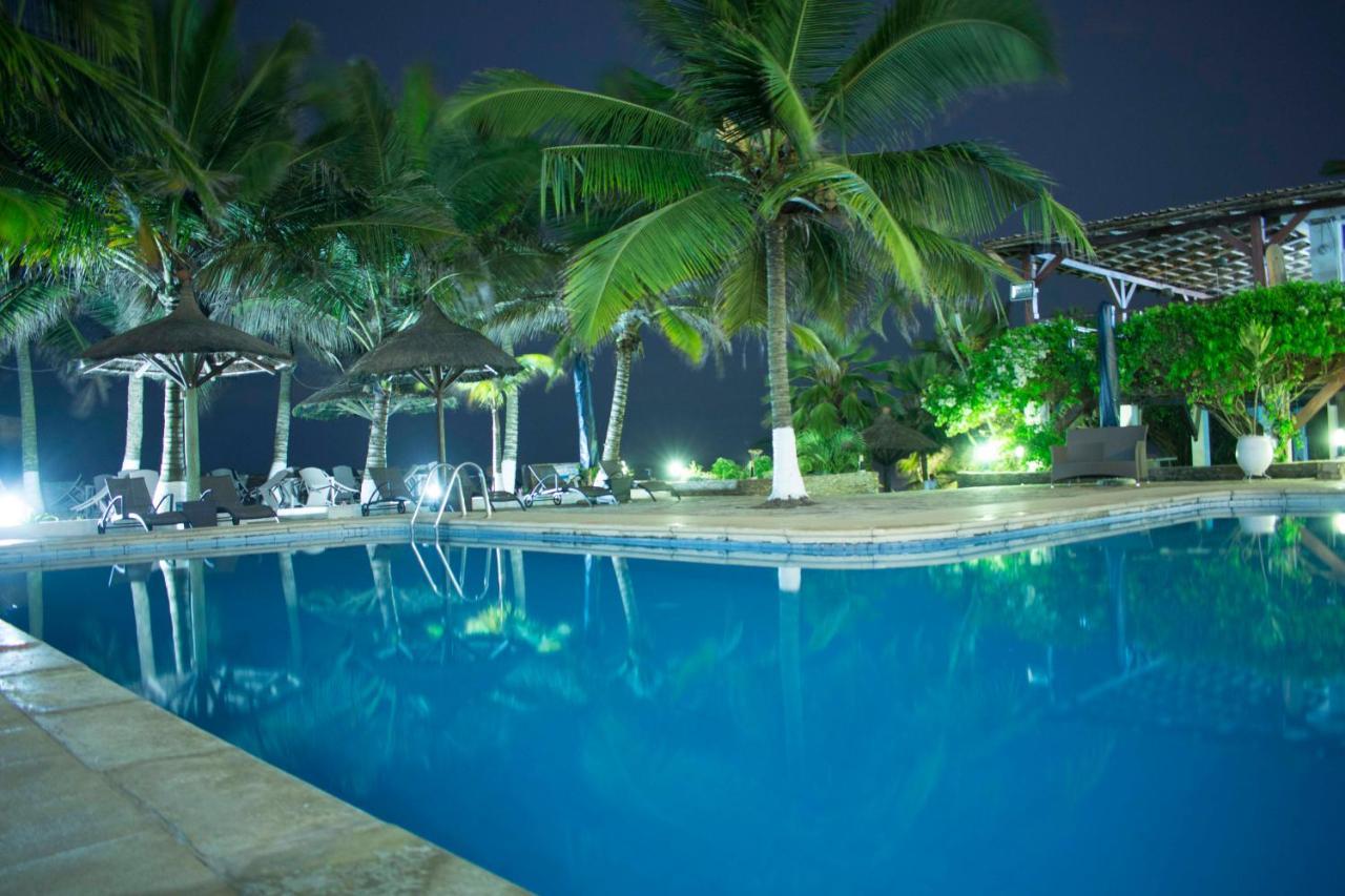 Best Western Plus Accra Beach Hotel Teshie Esterno foto