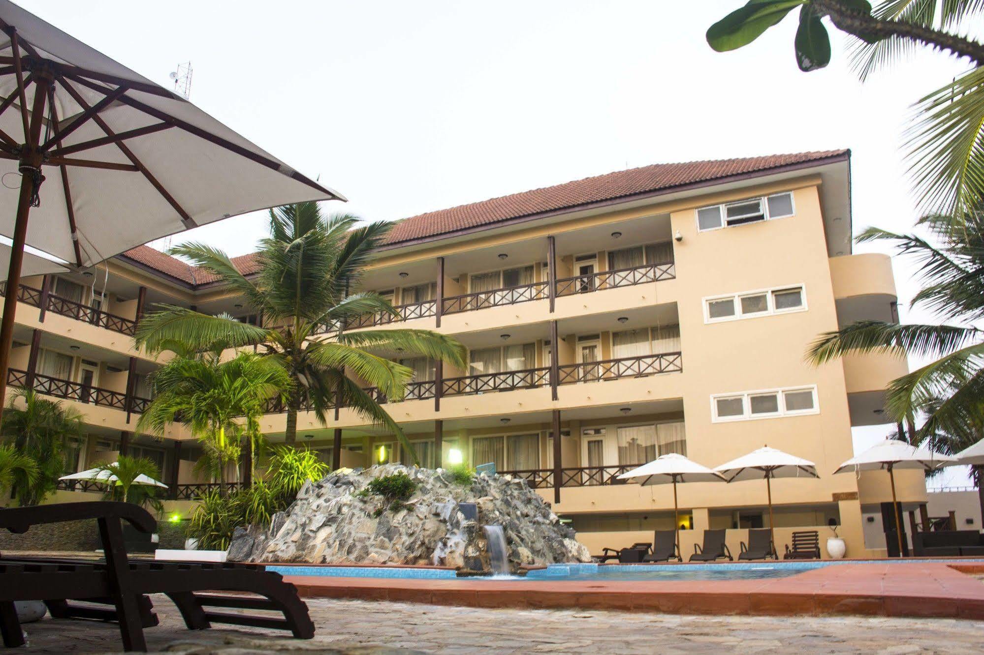 Best Western Plus Accra Beach Hotel Teshie Esterno foto
