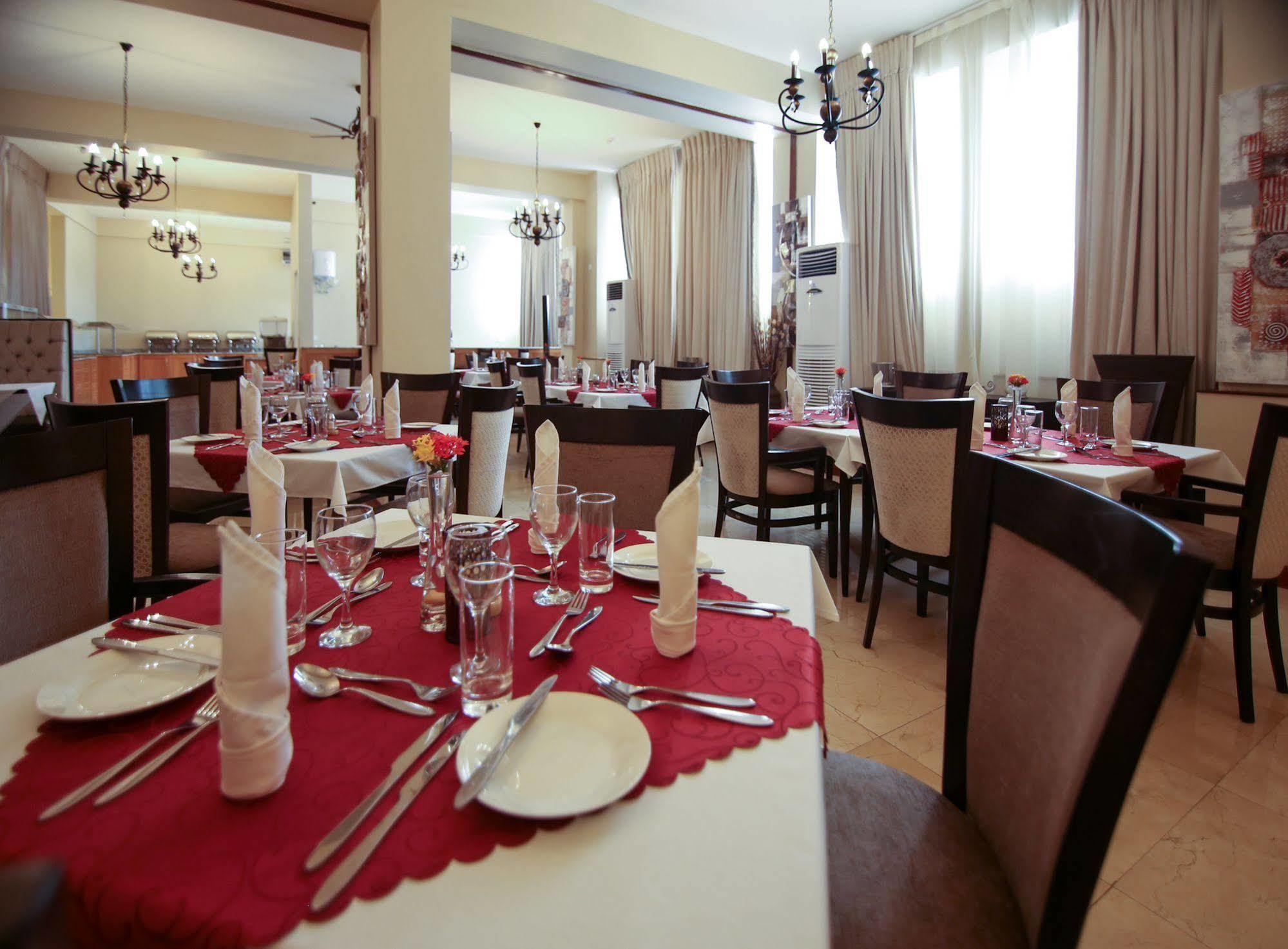 Best Western Plus Accra Beach Hotel Teshie Esterno foto