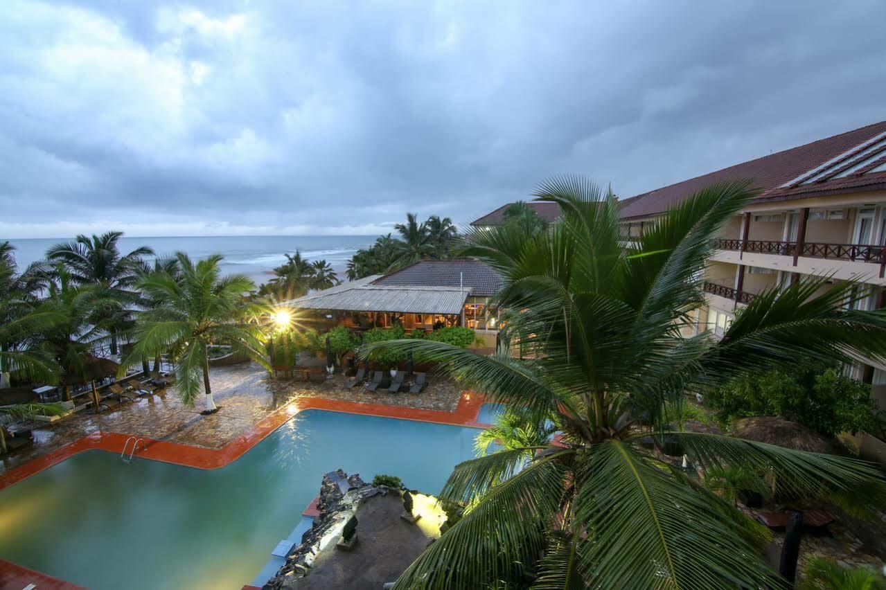 Best Western Plus Accra Beach Hotel Teshie Esterno foto