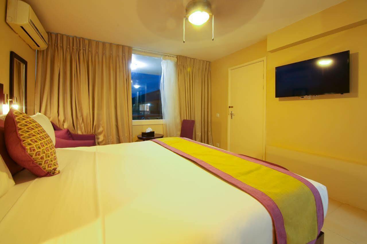 Best Western Plus Accra Beach Hotel Teshie Esterno foto