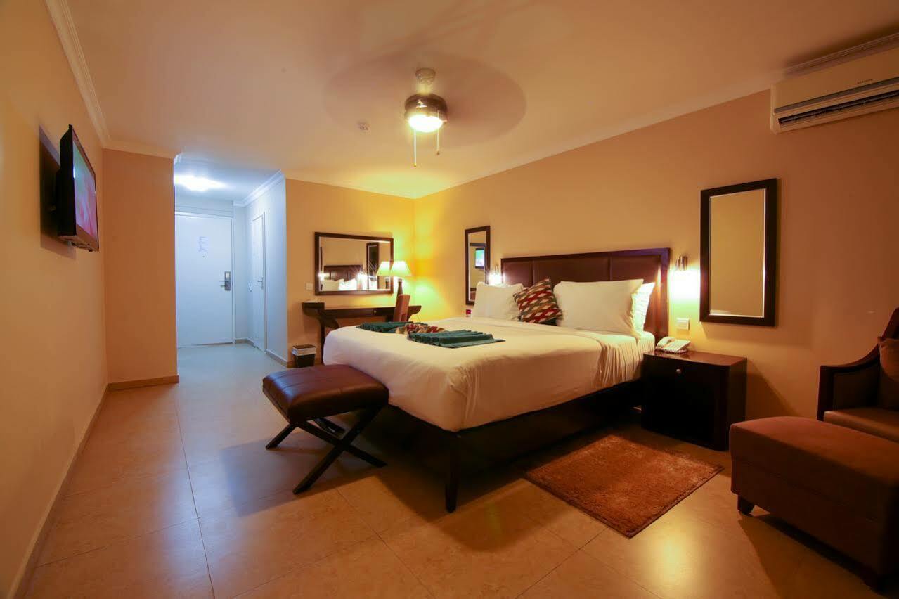 Best Western Plus Accra Beach Hotel Teshie Esterno foto