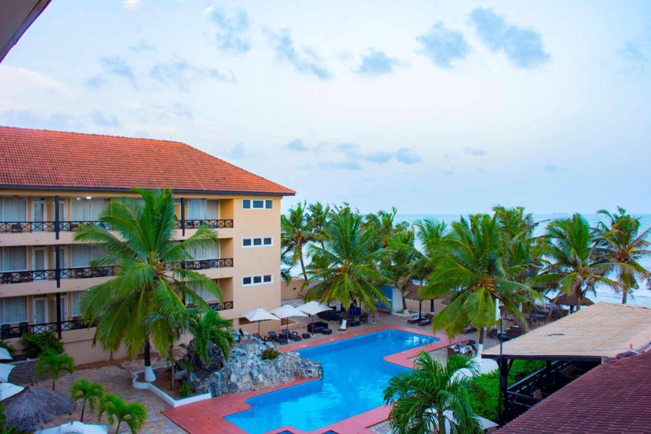 Best Western Plus Accra Beach Hotel Teshie Esterno foto